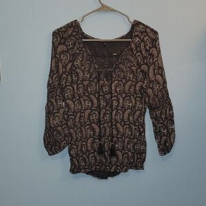 American Eagle Outfitters Gray/Pink/White Paisley Blouse